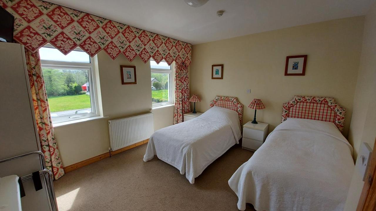 Clancys Of Glenfarne Otel Oda fotoğraf