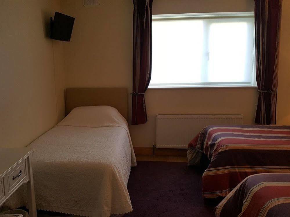 Clancys Of Glenfarne Otel Dış mekan fotoğraf